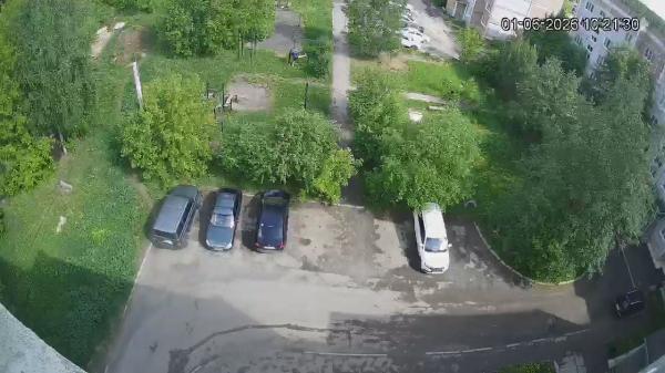 Верхняя Салда Устинова 29